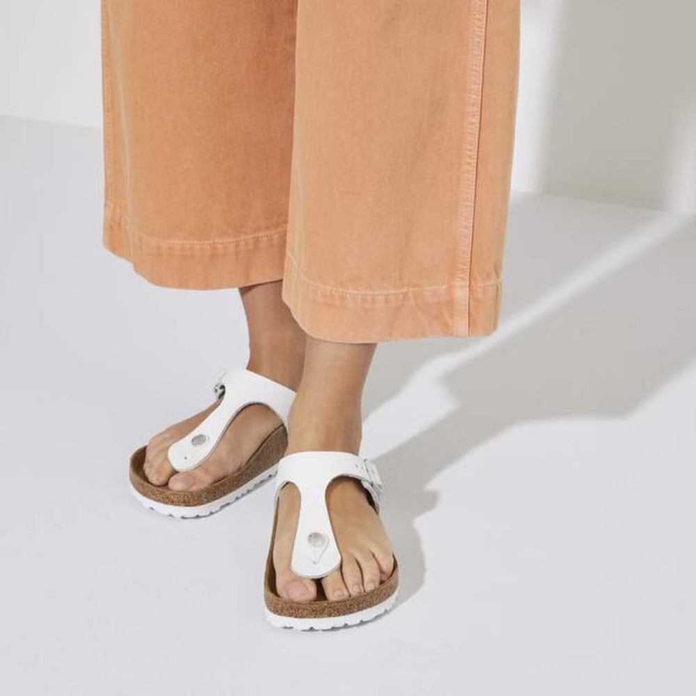 Birkenstock Gizeh women size 10 White Toe-Post Sandals with Cork Footbed